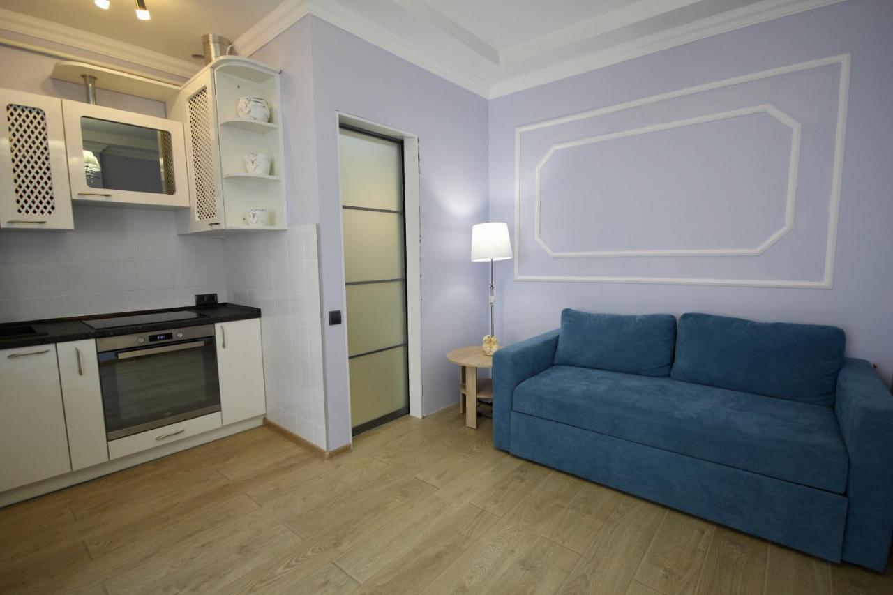 Romantic Lux Vivaldi Suite Svobode Avenue 39 Lviv Dış mekan fotoğraf